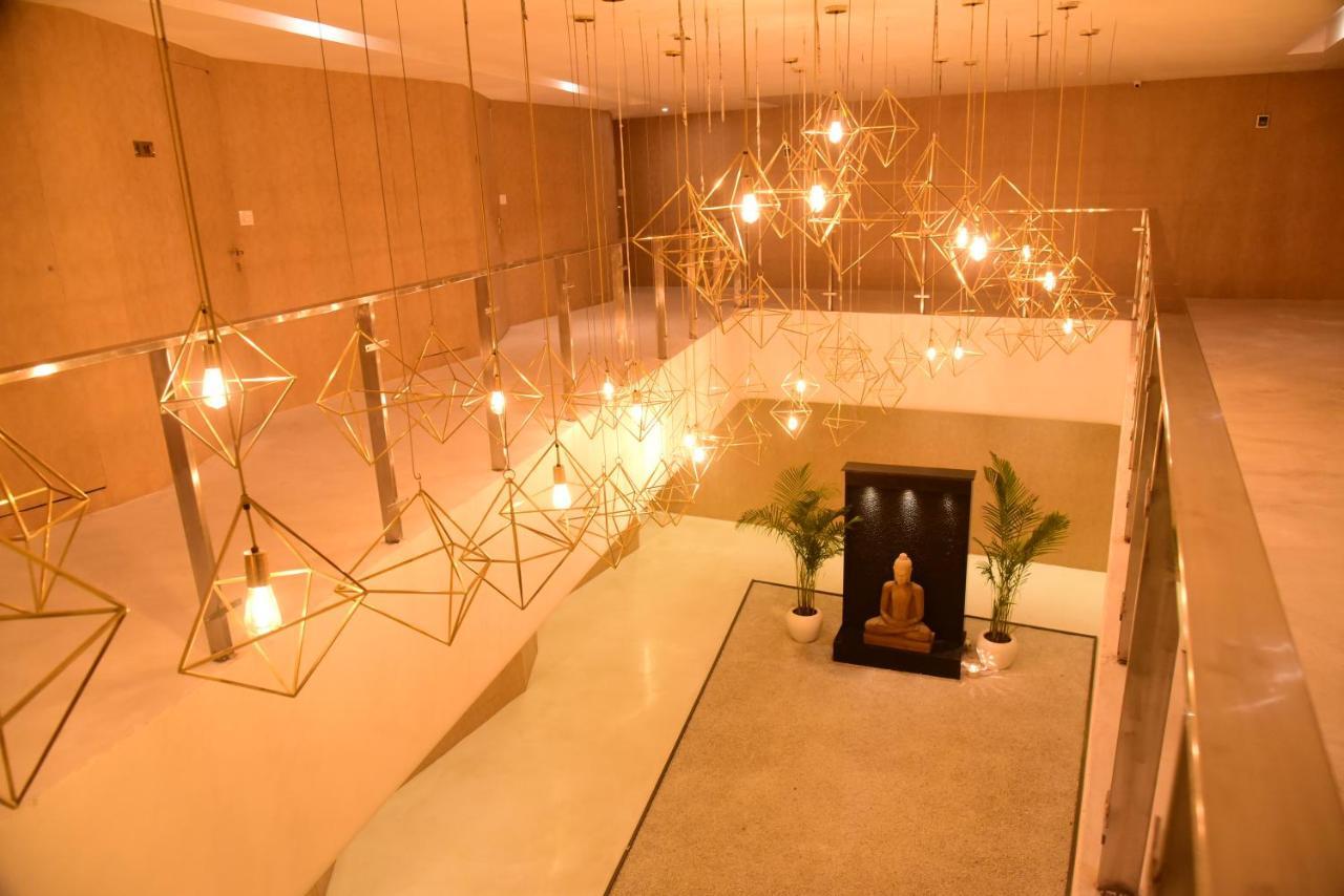 Ramaya Hotel Rohtak Buitenkant foto